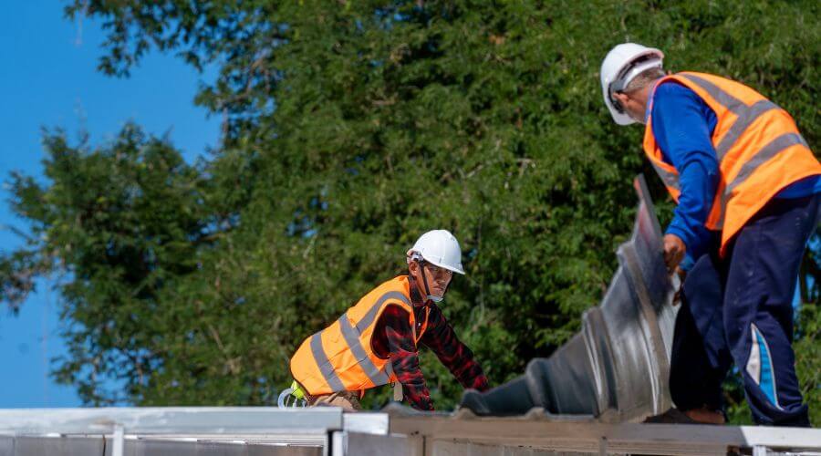 Expert Emergency Roof Repairs services in Williamstown, VT